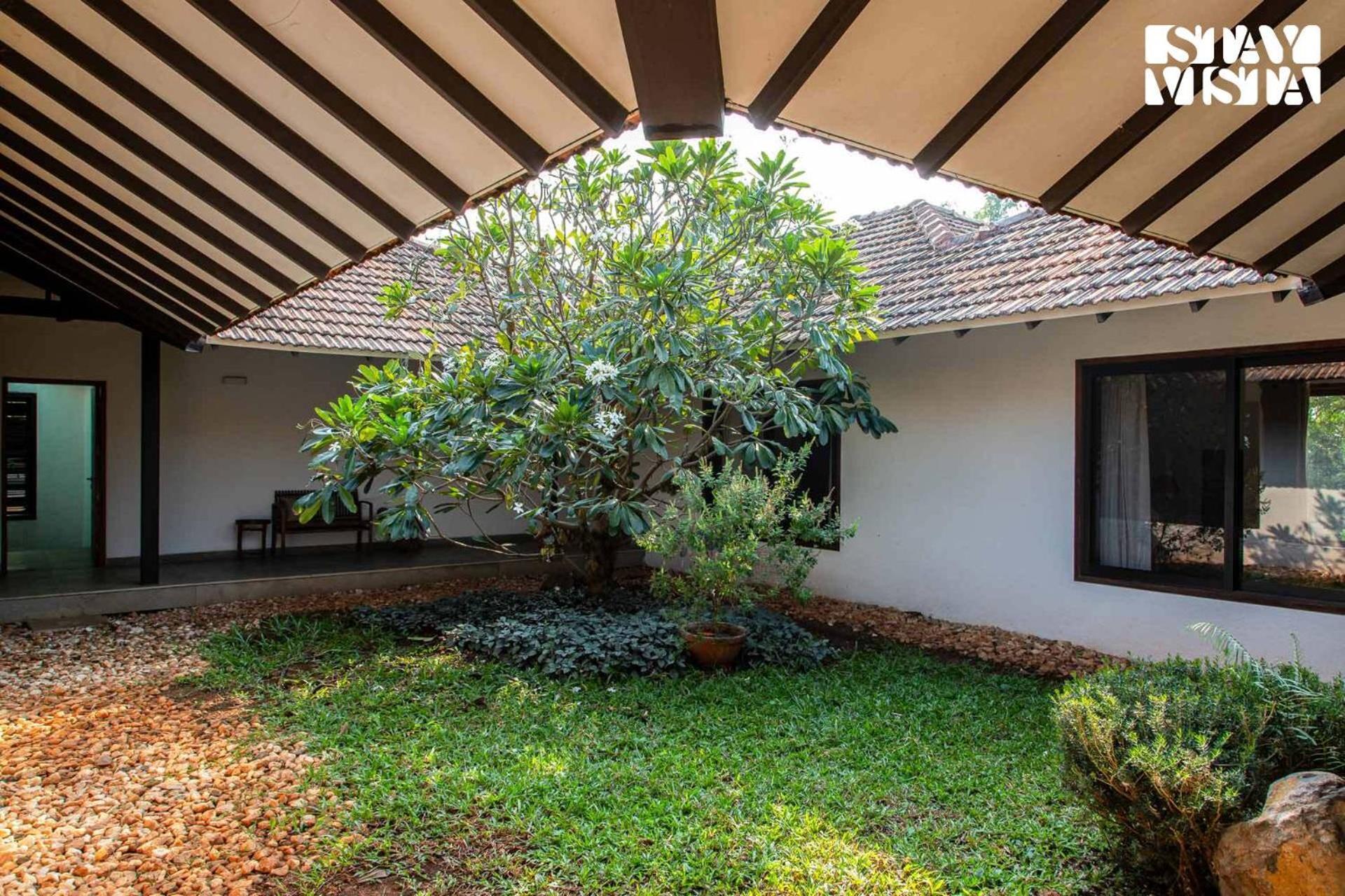 Wander Beyond By Stayvista - Featuring A Bali-Themed Abode And A Refreshing Swimming Pool Alībāg Extérieur photo